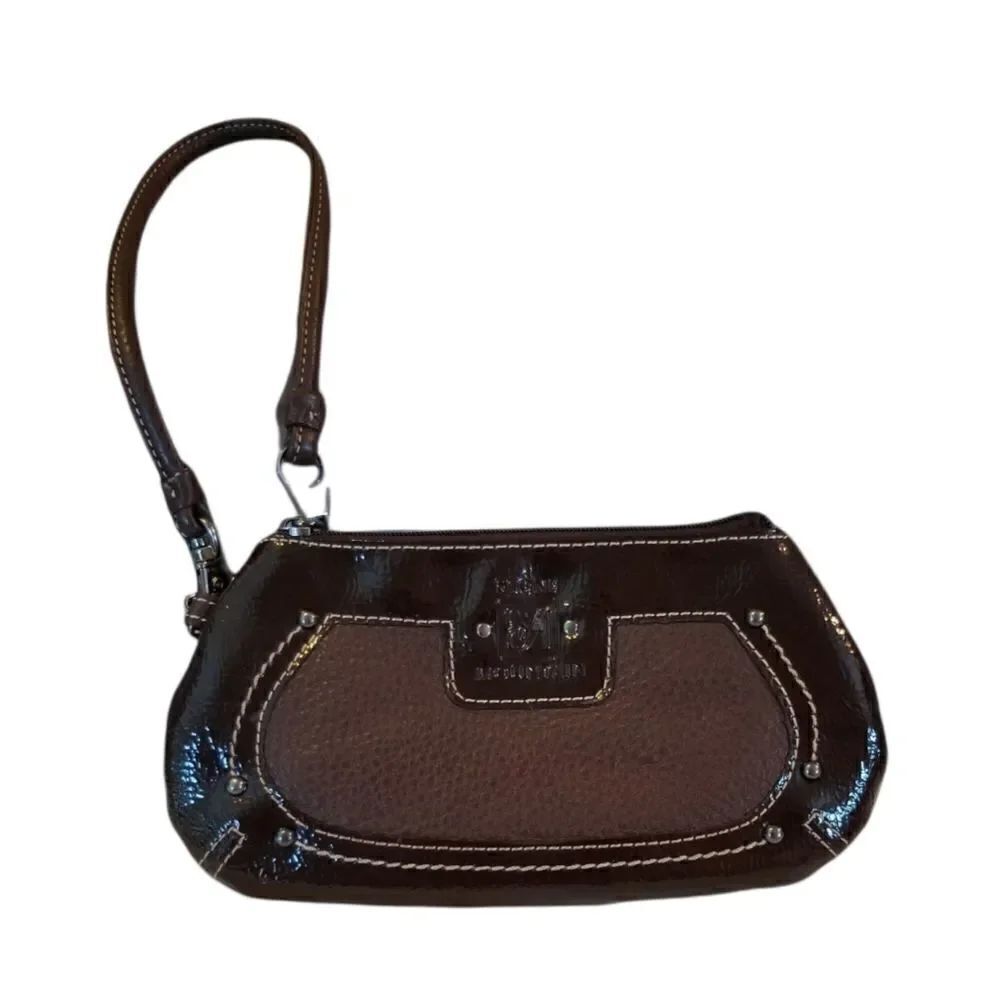 Vintage Stone Mountain Brown Leather Zip Wristlet Purse